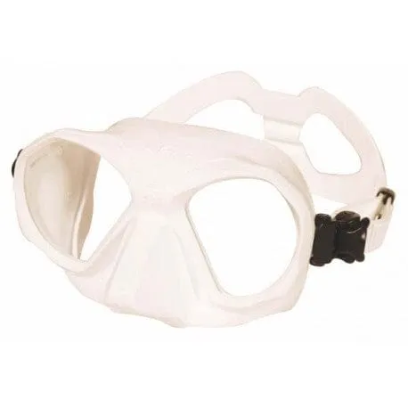 Beuchat Shark Freediving Mask