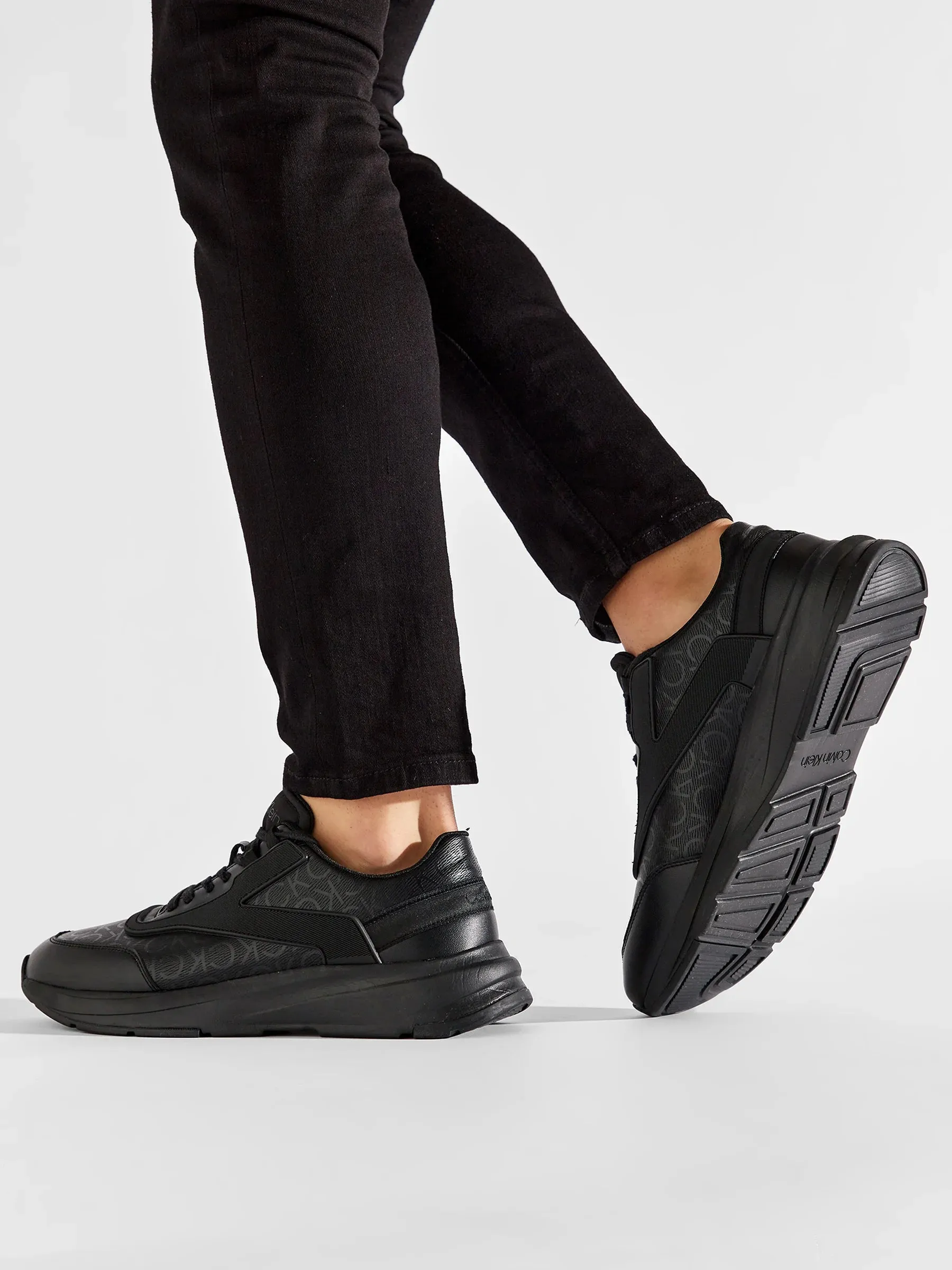 CALVIN KLEIN Low Top Lace Up Mono