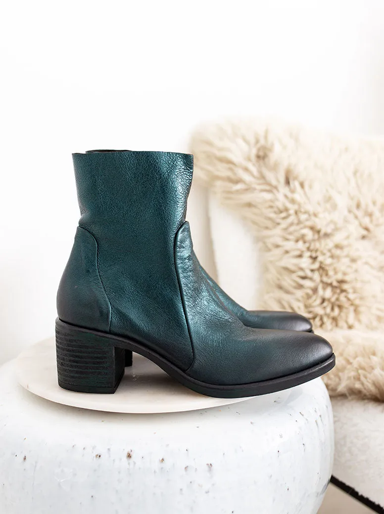 Gemma green metallic