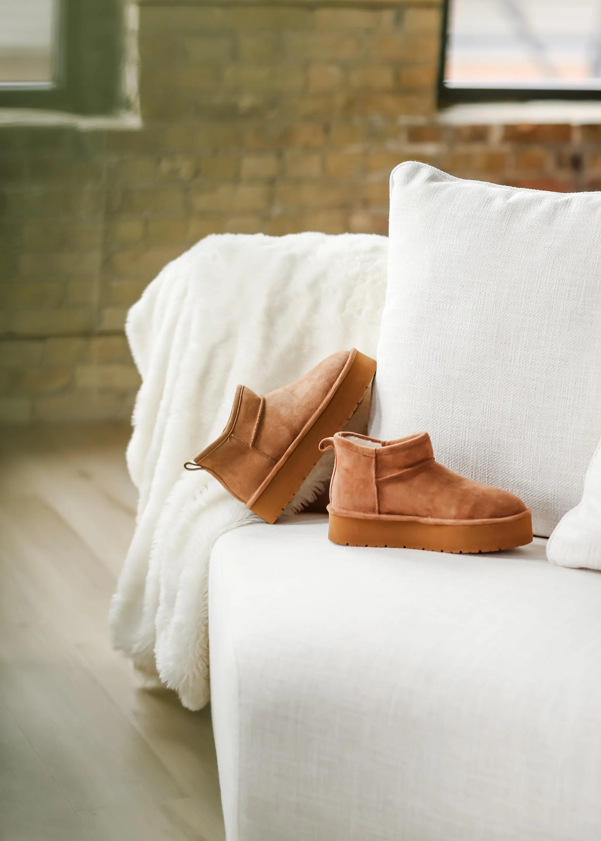 madden girl® Embrace Platform Bootie