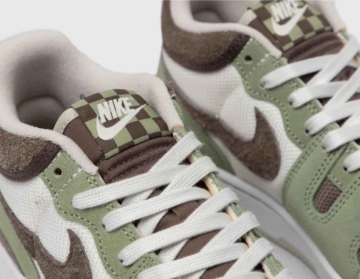 Nike Mac Attack Oil Green / Ironstone - Sail