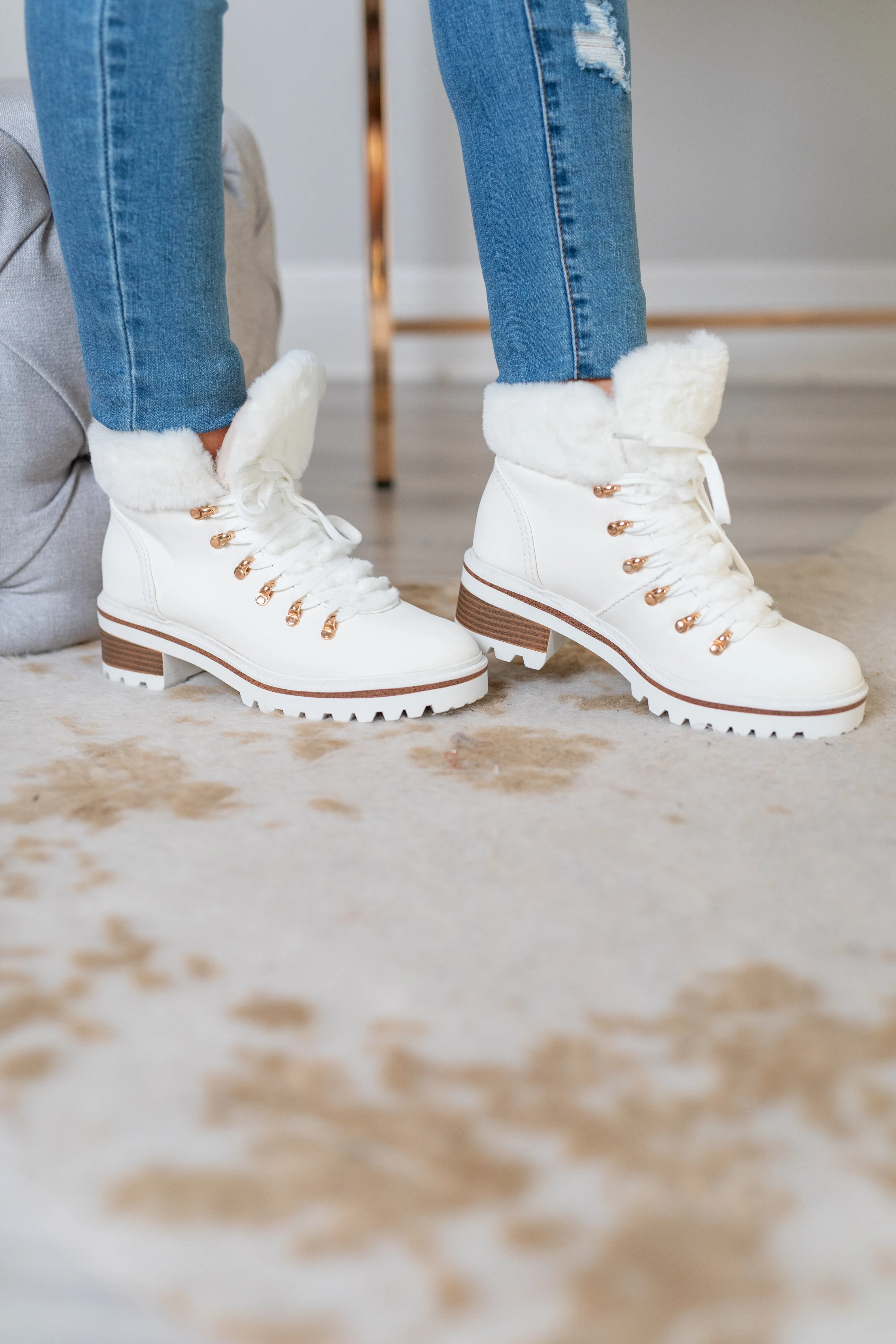 Through The Snow White Fur Lined Boots
