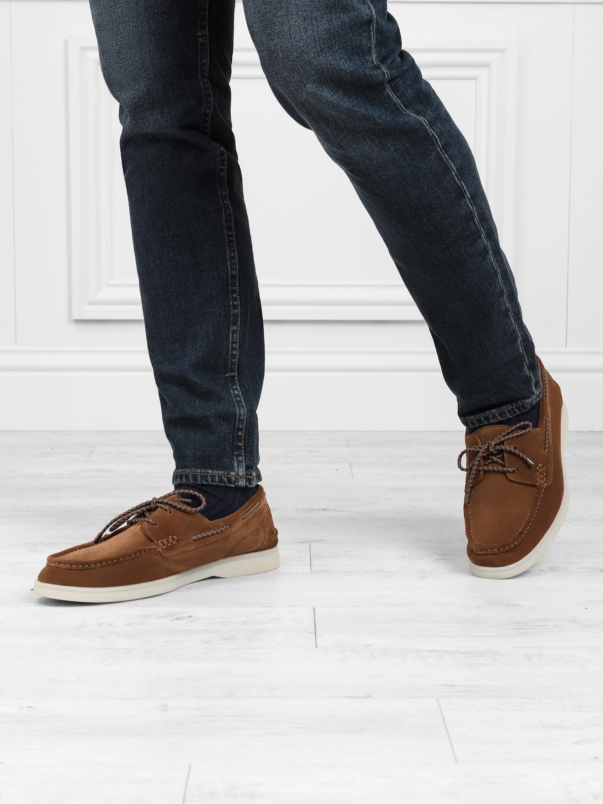 Wells - Cognac Suede