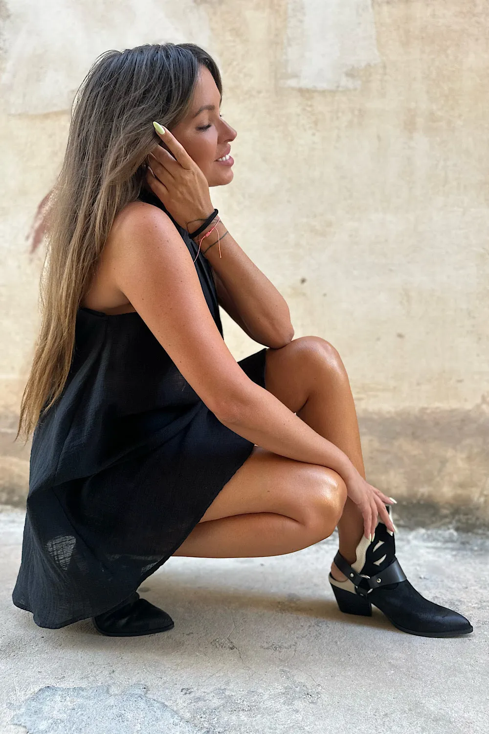 WOMEN'S BOOTS