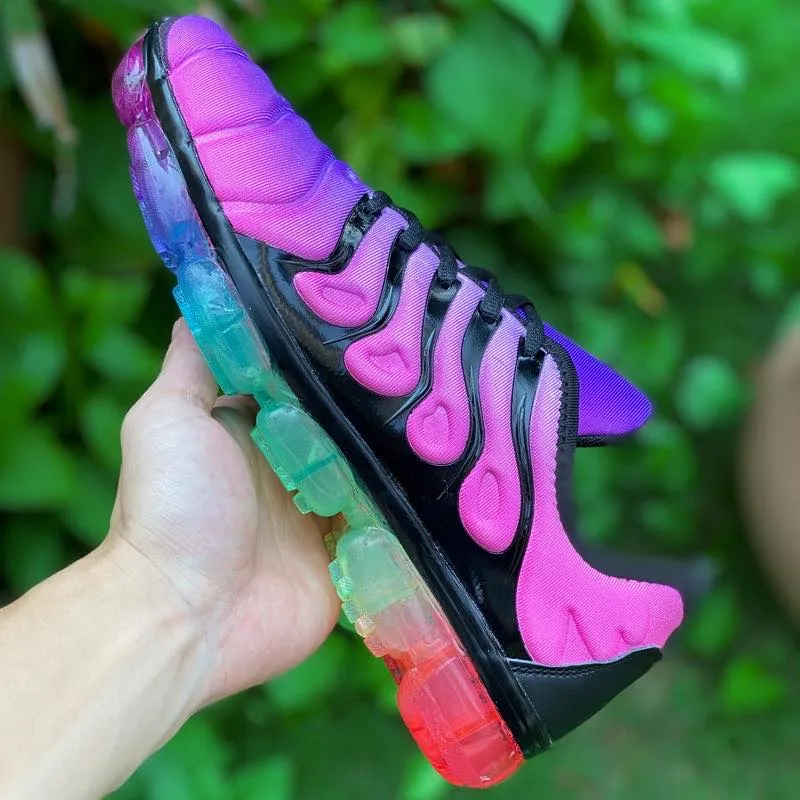 Wonderland Kicks