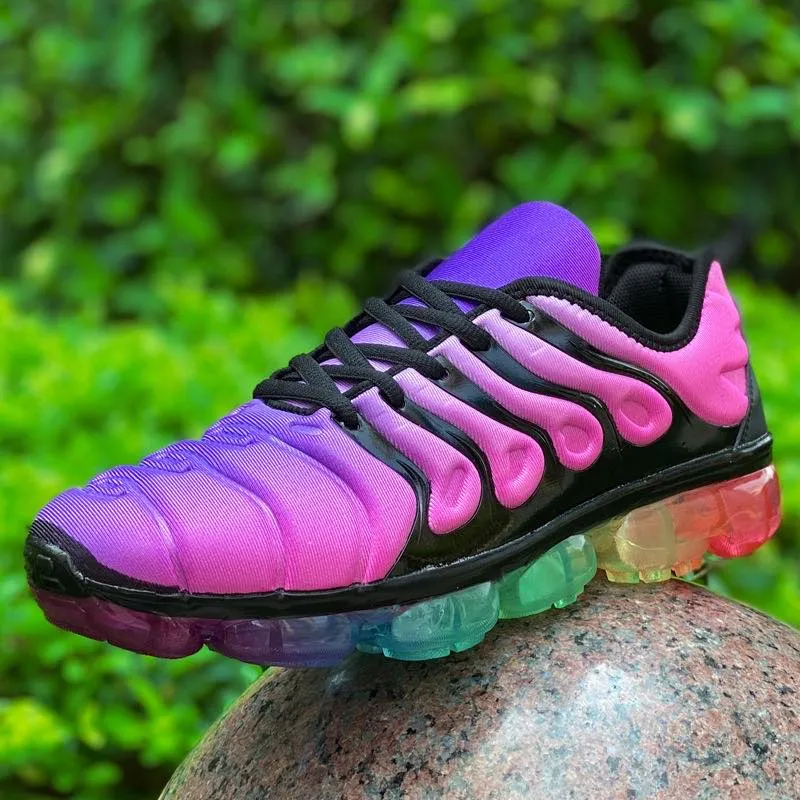Wonderland Kicks